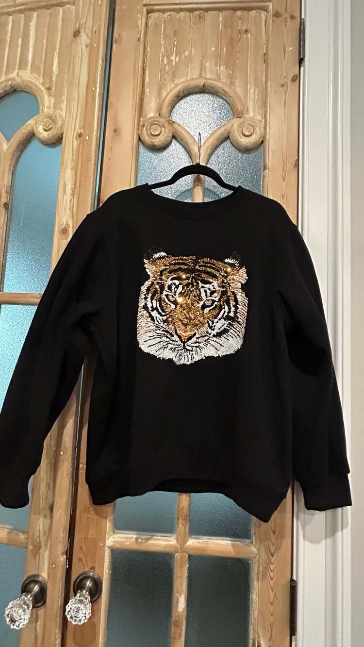 Bomb Design Tiger Face Black Sequin Crewneck Sweatshirt Size XL